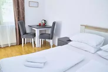 هاستل Guesthouse Marivo