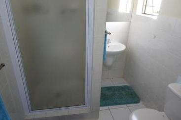 بنسيون Welterusten Guesthouse