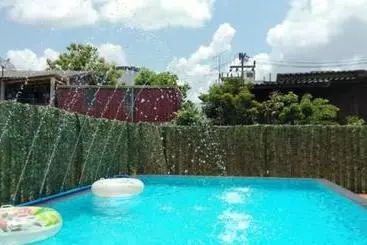 ペンション Kwan Phayao Lake House
