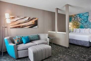 Hotel Courtyard By Marriott Detroit Pontiac/auburn Hills