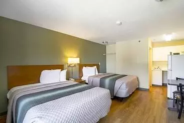 酒店 Hometowne Studios By Red Roof Chicago Waukegan