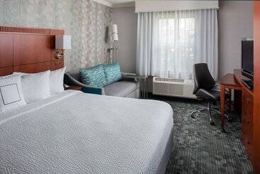 בית מלון כפרי Sonesta Select Boston Lowell Chelmsford