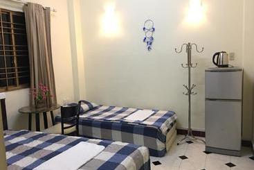 تختخواب و صبحانه Snow House