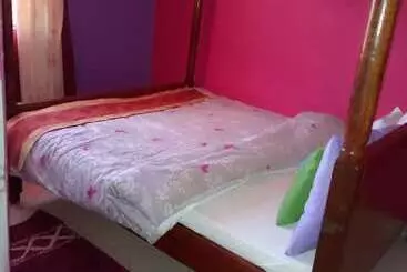 تختخواب و صبحانه Joppers Guest House