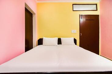 Hotell Spot On 37725 Doon View Guest House