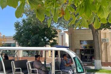 Panzió Shahnoza Grand