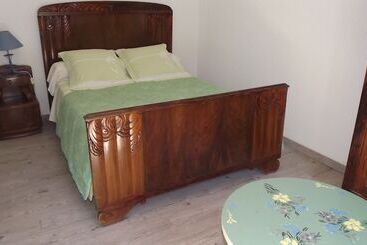 קוטג'' La Bastide B&b