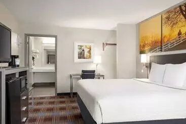 Hotel Days Inn By Wyndham San Antonio Near Fiesta Park