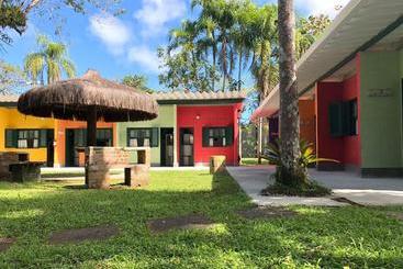 مسافرخانه Pousada Da Villa Itamambuca