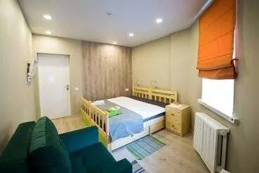 Hostel People