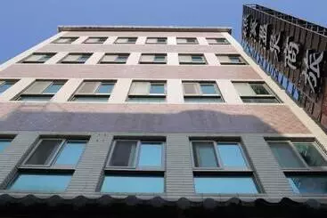 تختخواب و صبحانه Jiaoxi Hot Springs