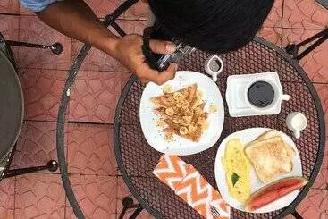 Hotel Kahanamoku Bed & Breakfast