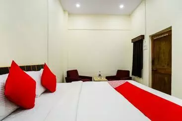 Hotel Panghat By Oyo Rooms