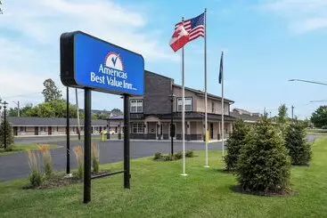 ホテル Americas Best Value Inn Farmington