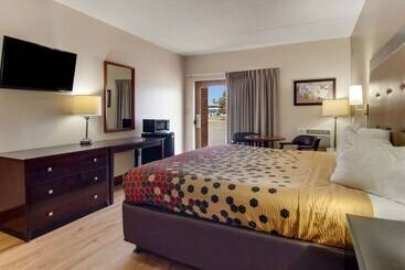 ホテル Econo Lodge Cadillac