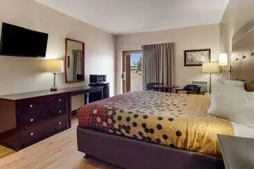 ホテル Econo Lodge Cadillac