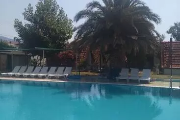 ホテル Ares Tatil Koyu