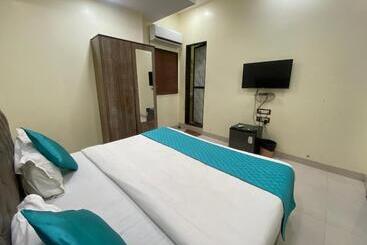 Szálloda Apsara Near Jj Hospital