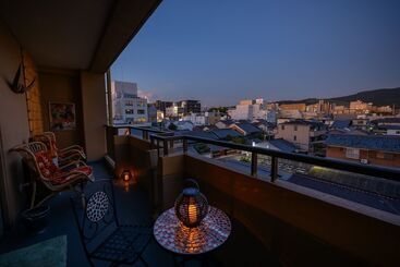 בית מלון כפרי Strata