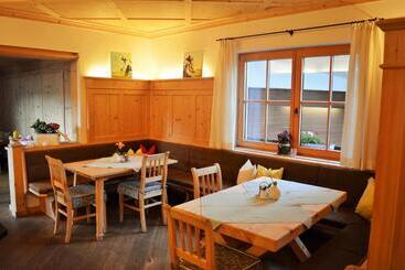 هتل Garni Frommes