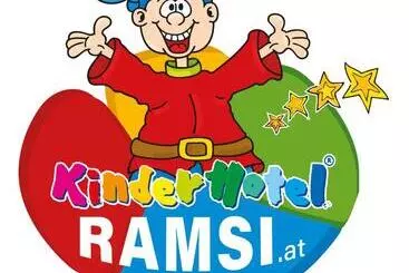 Hotel Ramsi, Mein Familien