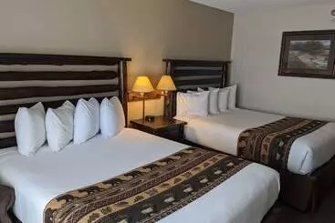 Отель Clubhouse Inn