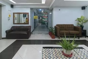 Hotel Reddoorz At Bp International Powerhouse Inc Near Sm Manila