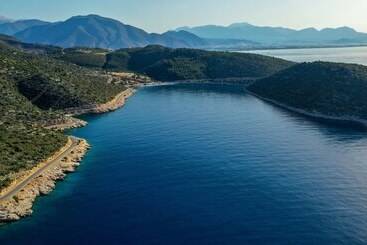 公寓式酒店  Fortunella Suites & Villas