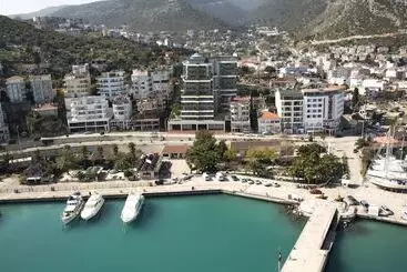 Aparthotel Fortunella Suites & Villas