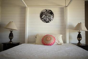 هتل Bellevue Sanctuary