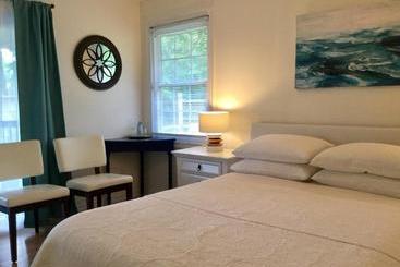 Summer Solstice Bed & Breakfast