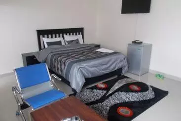 هتل Shema Guest Lodge