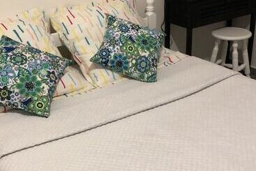 پانسیون Belcourtex