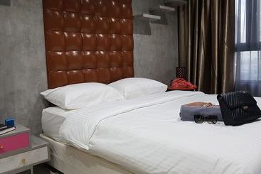 Vakantie-appartementen Liberty By Euzmo Residences @ Icity