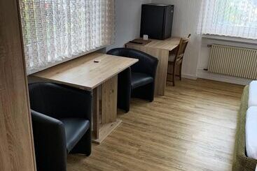 Пансион Gästehaus Fries