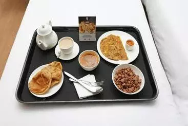 Hotel Spot On 62093 Kartar Inn