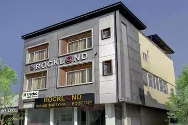 Hotel Treebo Rockland, Zirakpur