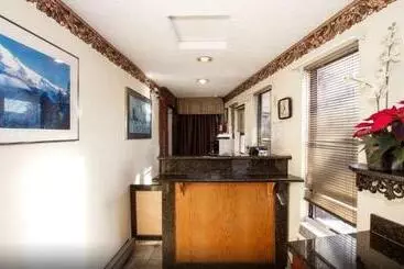 모텔 Super 8 By Wyndham Vancouver East