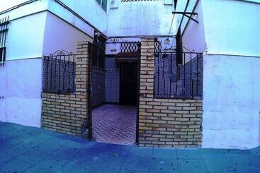 Turistihuoneistot Plaza Los Naranjos