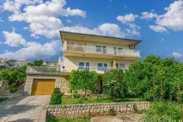 ツーリストアパートメント Apartments Predrag