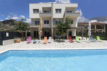 Пансион Guest House Bulli