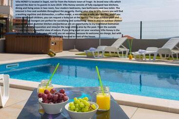 Apartamenty turystyczne Villa Honey