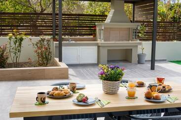 ツーリストアパートメント E & G Relax Homes