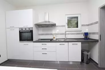 ツーリストアパートメント Apartment Mondelaco