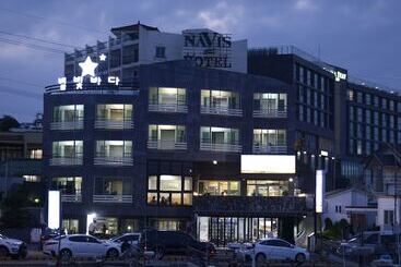 Pisos turísticos Starlight Ocean Pension