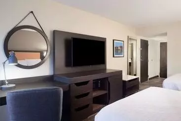 فندق Hampton Inn Charlestonsouthridge