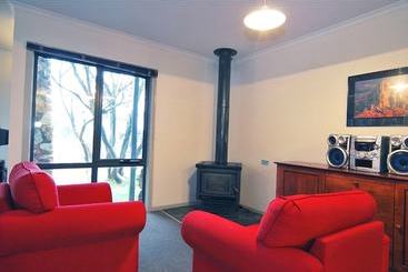 Жильё для туристов Karoondah 7