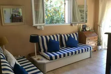 Apartaments turístics La Roseraie Camarguaise