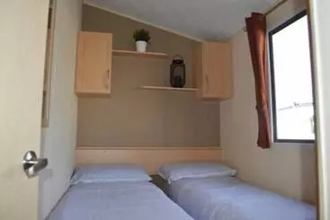 Hotel Luxury 3 Bed Caravan Lakes   Haven Site