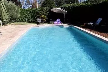 تختخواب و صبحانه Maison Des Coquelicots